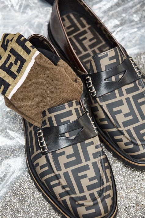 fendi scarpe uomo 2018|fendi pants.